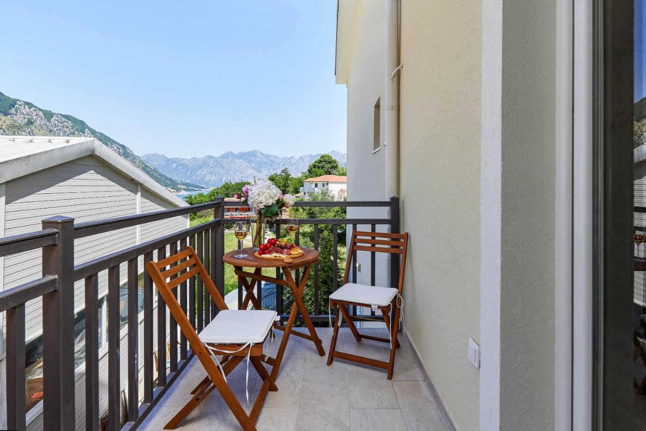 Peaceful Sunhill Apartments Kotor Exteriör bild